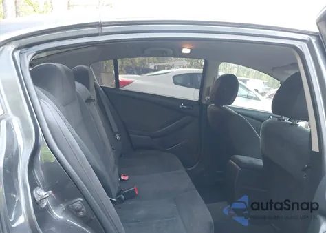 2010 Nissan Altima Base z USA, uszkodzony, nr VIN 1N4AL2AP7AC150843